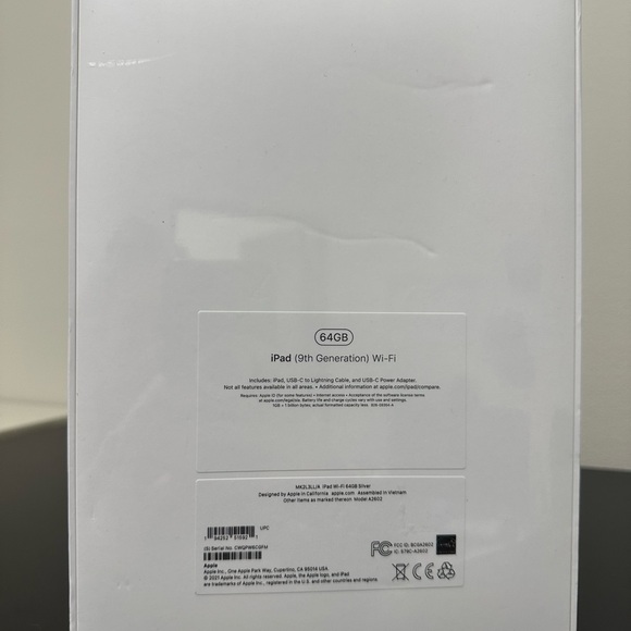 🦊NWT Sealed Apple iPad 9th Gen Silver🦊 - Picture 2 of 4